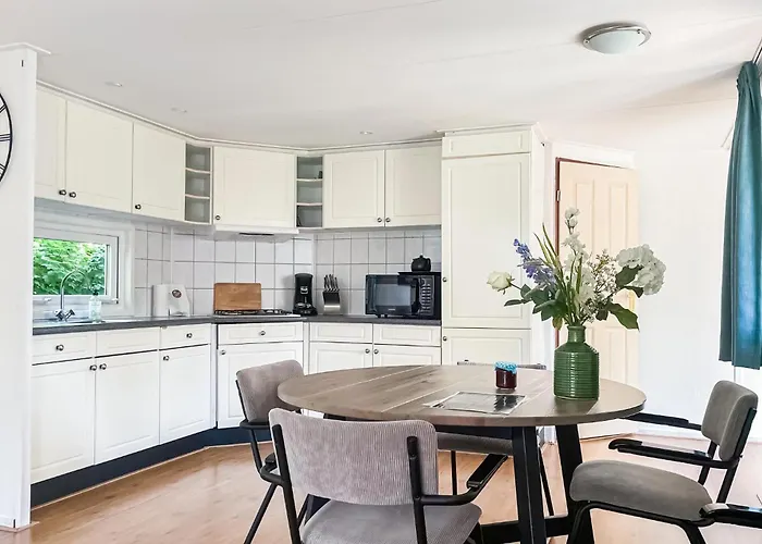 Lovely Stacaravan In With Wifi 3*