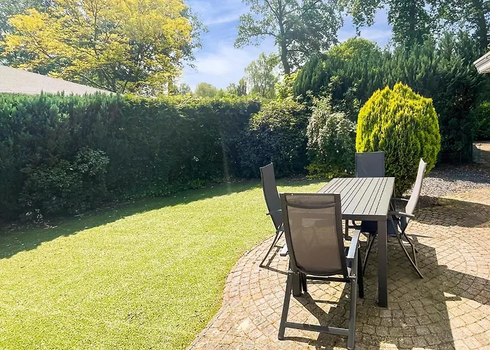 Campsite Lovely Stacaravan In With Wifi Putten