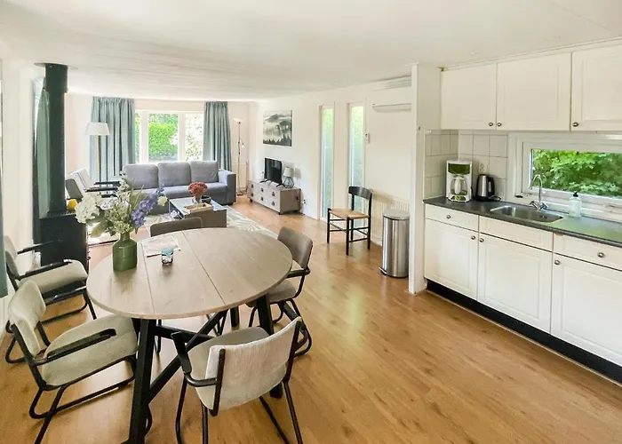 Campsite Lovely Stacaravan In With Wifi Putten